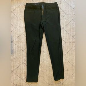 New with tags Lululemon Men’s ABC Pant Slim Utilitech size 33 Waist x 34 length